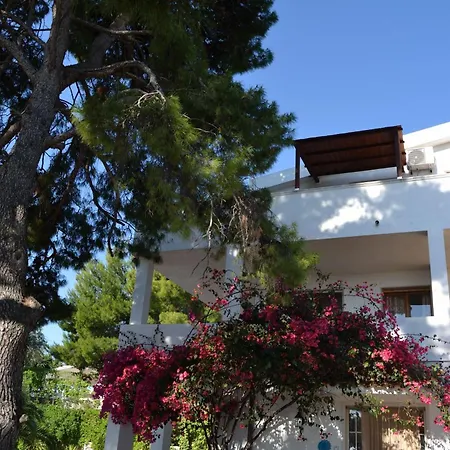 Appart hôtel Residenza Collina Dei Pini