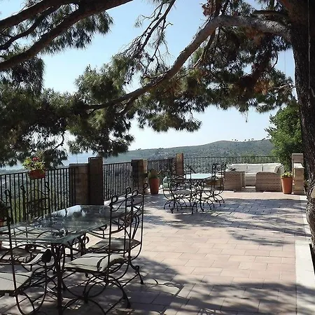 Residenza Collina Dei Pini