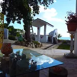 Residenza Collina Dei Pini 3*