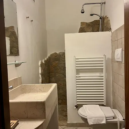 Ξενοδοχείο με διαμερίσματα Residenza Collina Dei Pini 3*