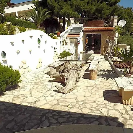 Ξενοδοχείο με διαμερίσματα Residenza Collina Dei Pini