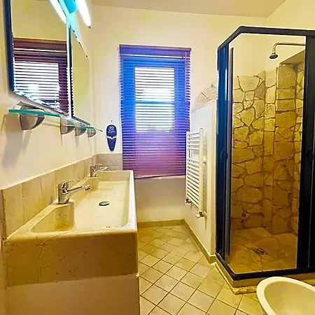 Residenza Collina Dei Pini Aparthotel