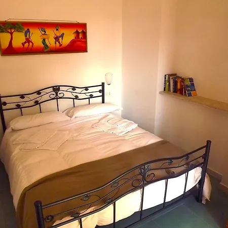 Residenza Collina Dei Pini ヴィエステ