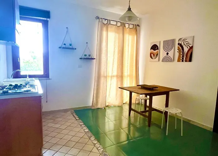 Residenza Collina Dei Pini ויאסטה