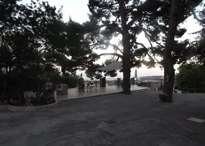Residenza Collina Dei Pini