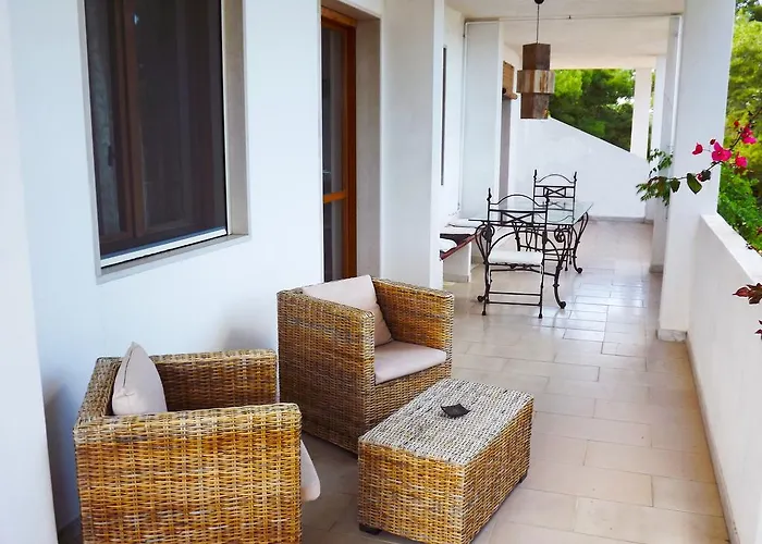 Residenza Collina Dei Pini מלון דירות